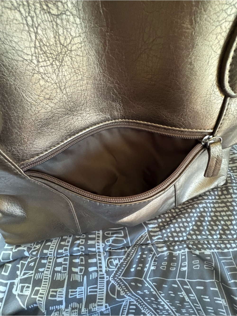Bueno Vintage Gold Shoulder Tote Bag – Faux Leather Boho Satchel - Picture 5 of 12
